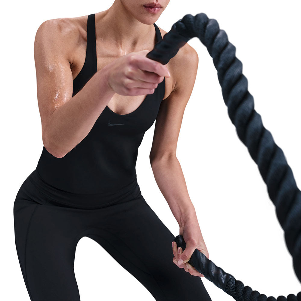 NIKE Universa เสื้อกล้ามออกกำลังกายผู้หญิง