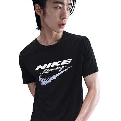 NIKE Miler เสื้อวิ่งผู้ชาย
