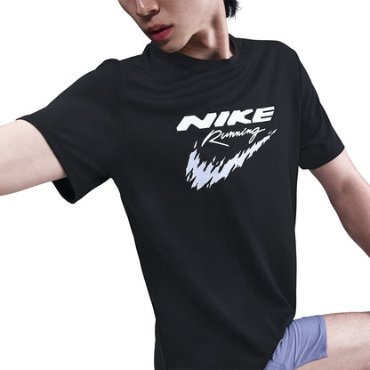 NIKE Miler เสื้อวิ่งผู้ชาย