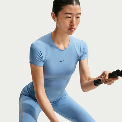NIKE Universa  Women's Training T-Shirt - Supersports Thailand