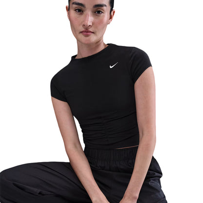 NIKE Sportswear Chill Knit เสื้อยืดผู้หญิง