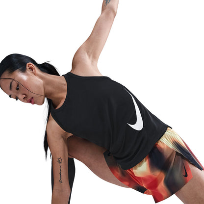 NIKE Tempo Swoosh Run เสื้อกล้ามวิ่งผู้หญิง