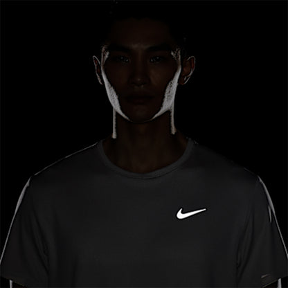 NIKE Dri-FIT UV Miler Men's Running T-Shirt - Supersports Thailand