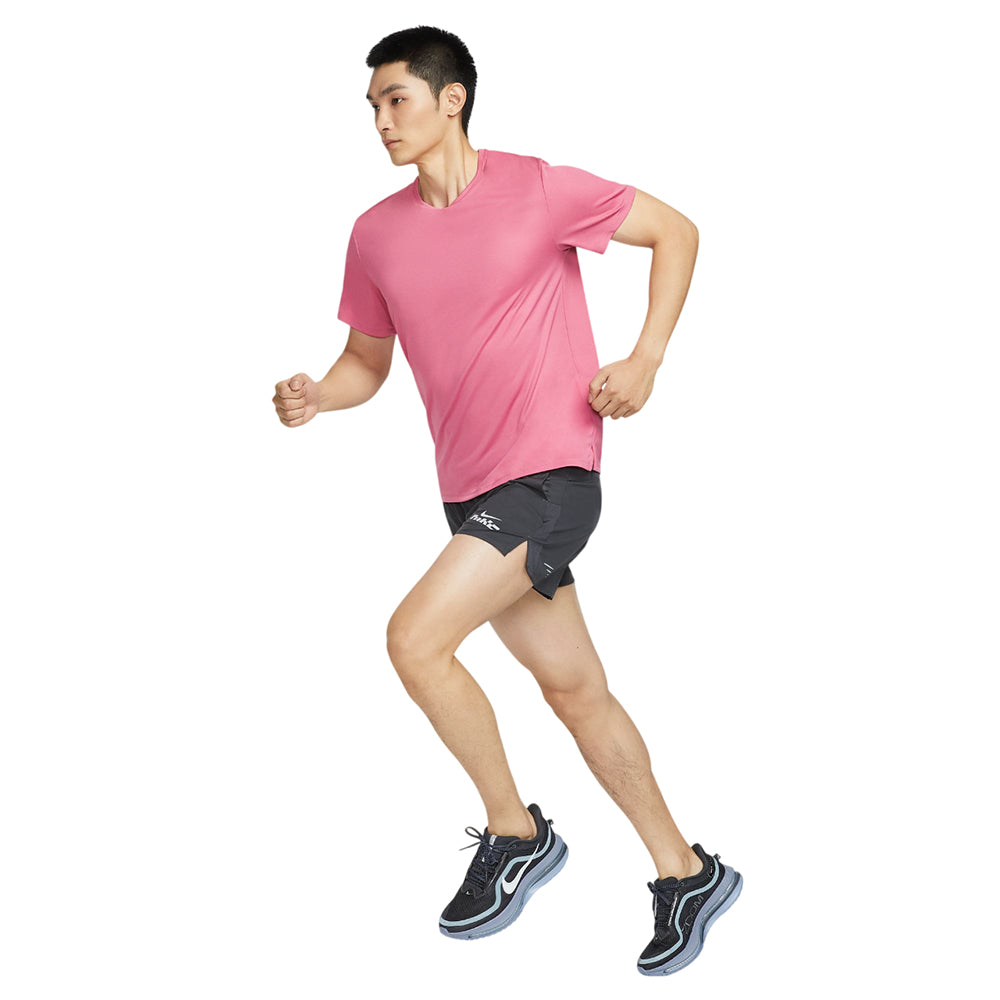 NIKE Dri-FIT UV Miler Men's Running T-Shirt - Supersports Thailand Supersports Thailand