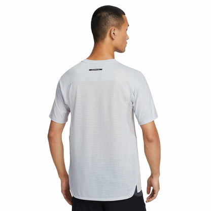 NIKE ACG "Solar Chase" Men's Lifestyle T-Shirt - Supersports Thailand