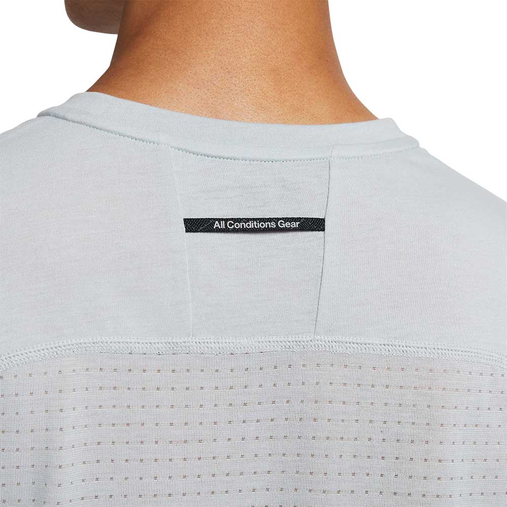 NIKE ACG "Solar Chase" Men's Lifestyle T-Shirt - Supersports Thailand
