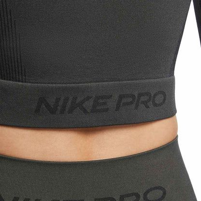 NIKE Pro Women's Training Jacket - Supersports Thailand