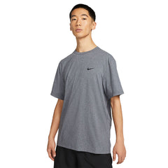 NIKE Dri-FIT UV Hyverse Men's Training T-Shirt - Supersports Thailand