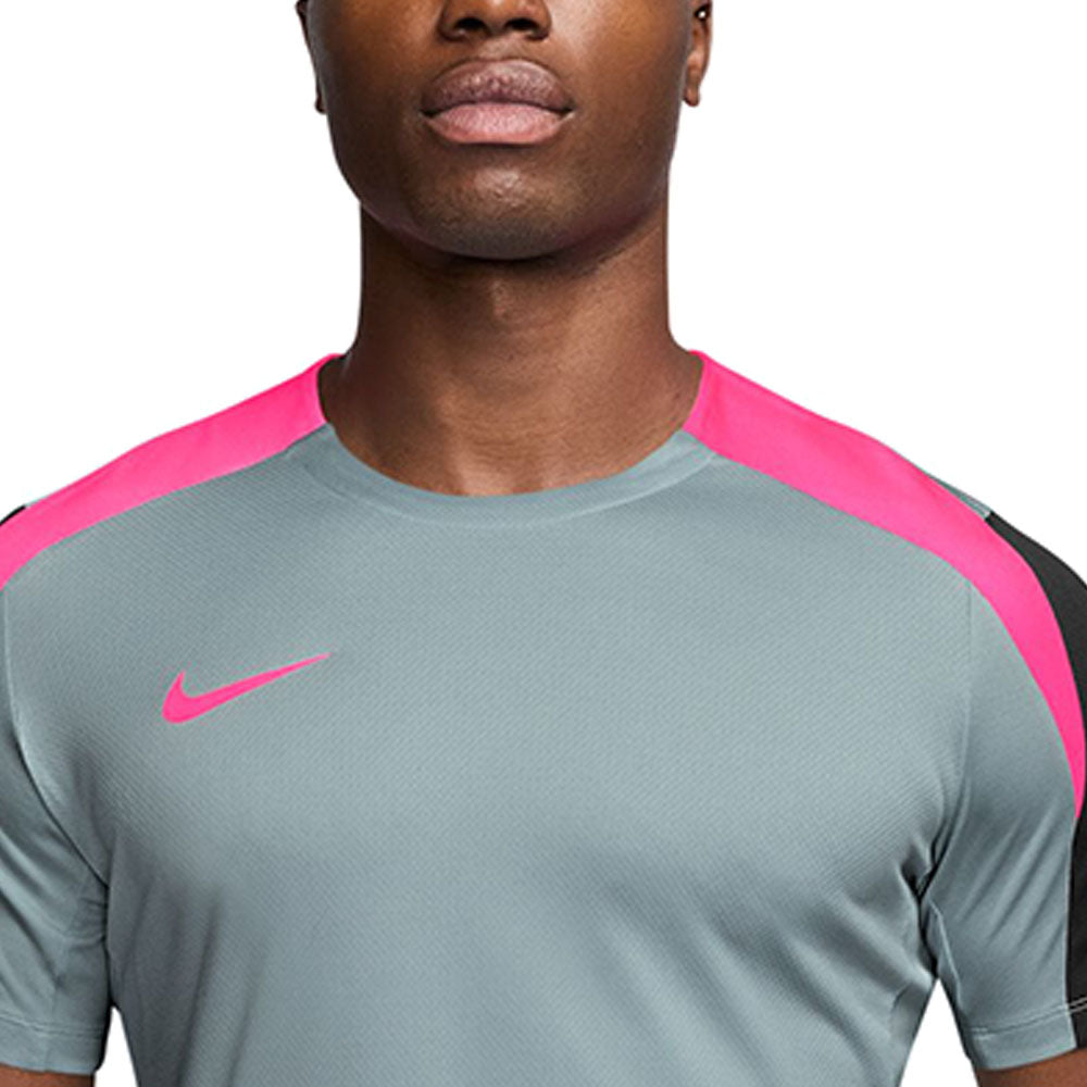 NIKE Strike เสื้อฟุตบอลผู้ชาย