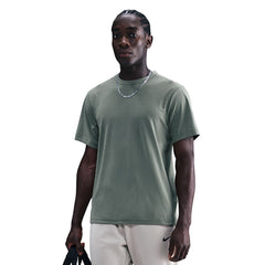 NIKE Dri-FIT UV Hyverse Men's Training T-Shirt - Supersports Thailand