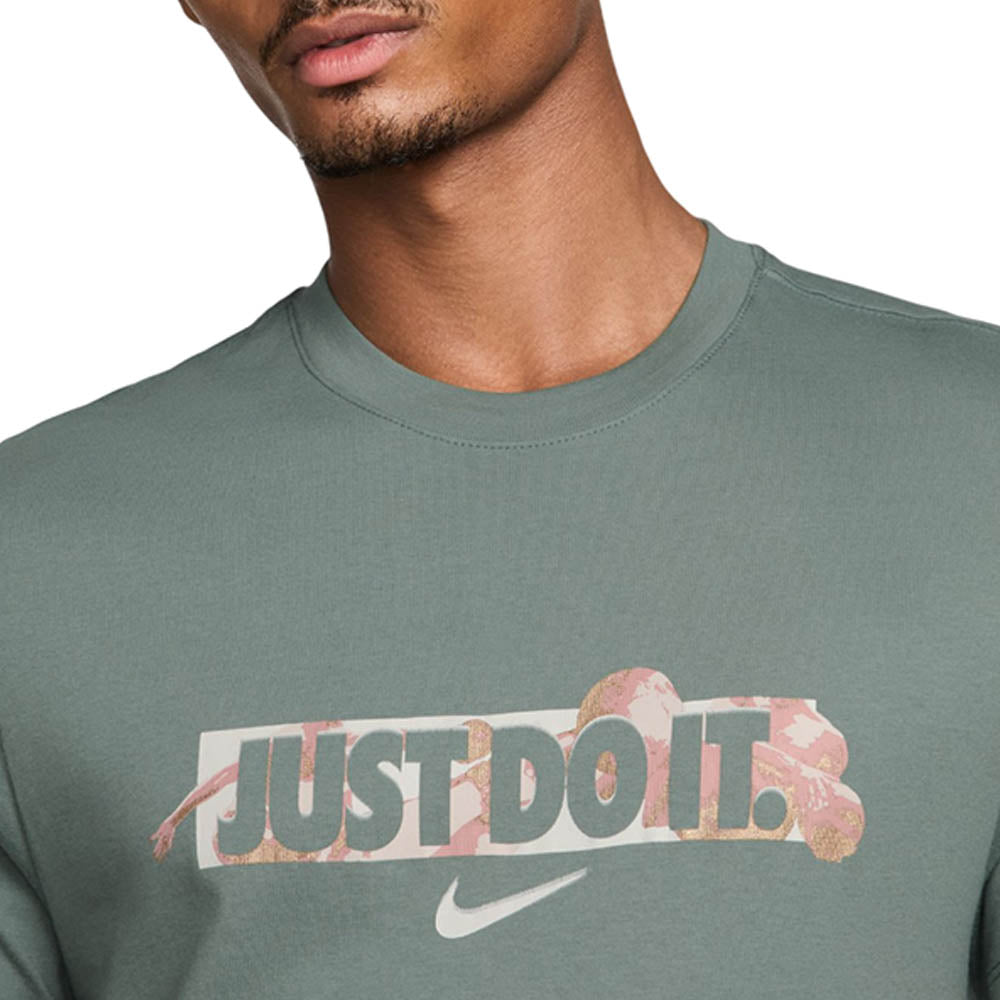 NIKE Just Do It Men's Training T-Shirt - Supersports Thailand