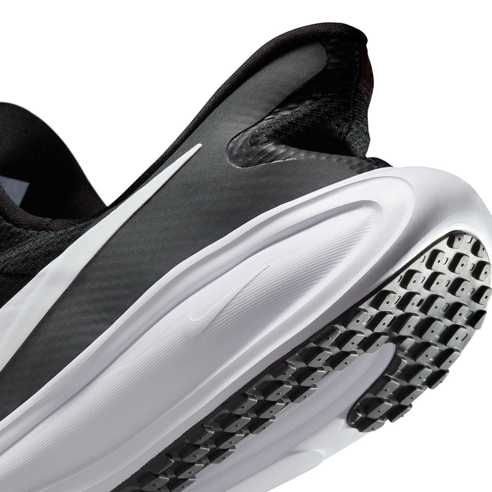 NIKE Revolution 8 EasyOn Men's Running Shoes - Supersports Thailand