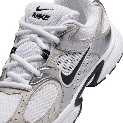 NIKE V5 RNR Boys Running Shoes