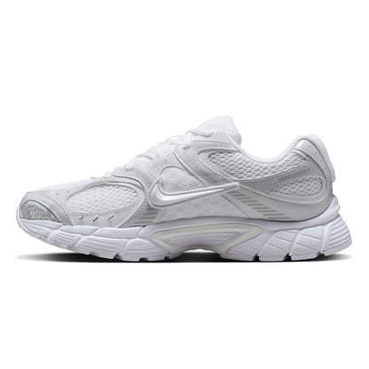 NIKE V5 RNR รองเท้าลำลองผู้หญิง