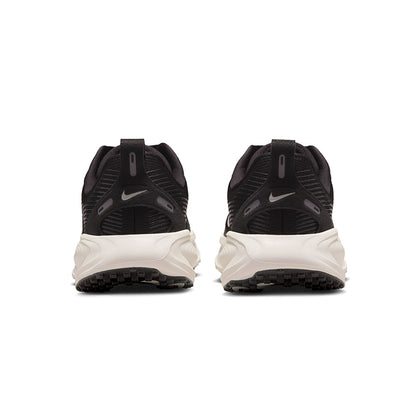 NIKE Vomero 18 รองเท้าวิ่งเด็ก