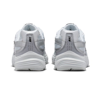 NIKE Initiator Premium Women's Lifestyle Shoes