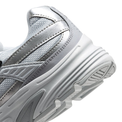 NIKE Initiator Premium Women's Lifestyle Shoes
