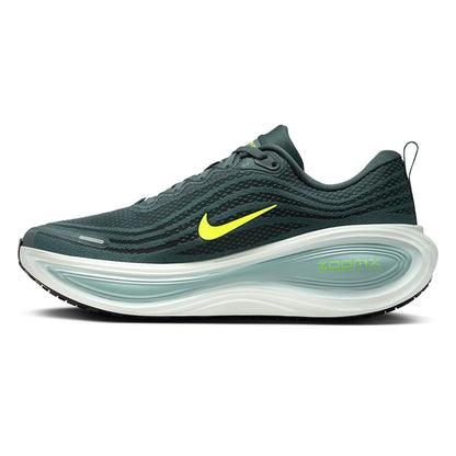 NIKE Vomero Plus รองเท้าวิ่งผู้ชาย