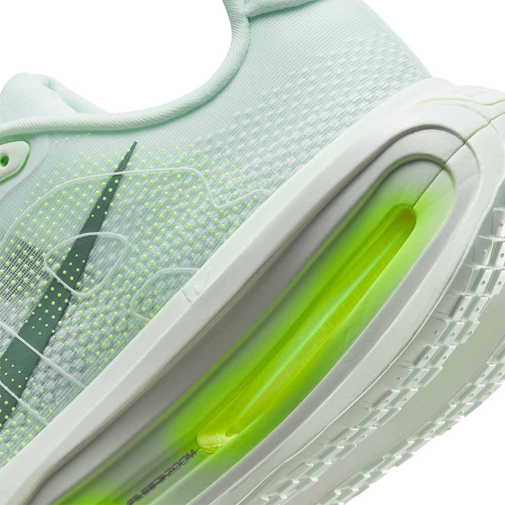 NIKE Vomero Premium Men's Running Shoes