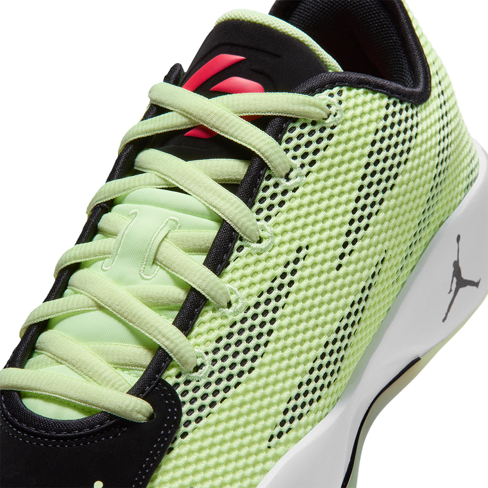 NIKE Luka 77 PF รองเท้าบาสเกตบอลผู้ชาย Supersports Thailand