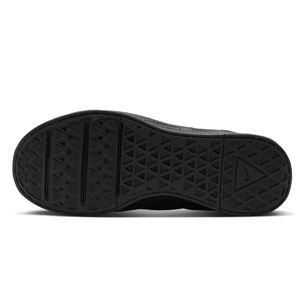 NIKE MC Trainer 4 รองเท้าออกกำลังกายผู้ชาย Supersports Thailand