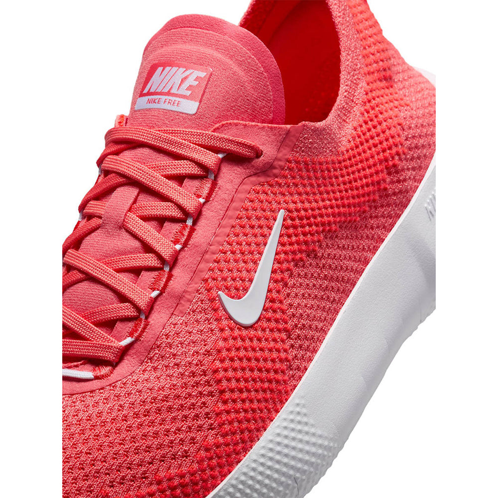 NIKE Free 2025 รองเท้าออกกำลังกายผู้หญิง