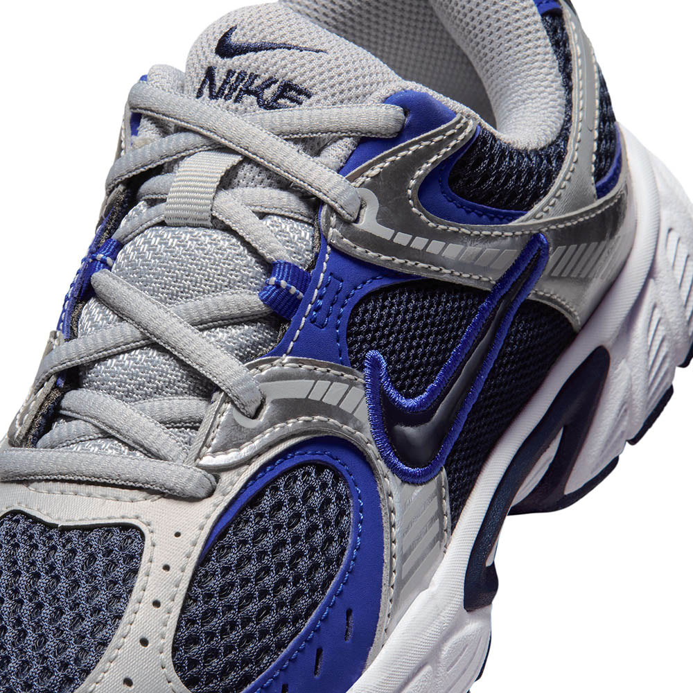NIKE V5 RNR Kids Lifestyle Shoes - Supersports Thailand