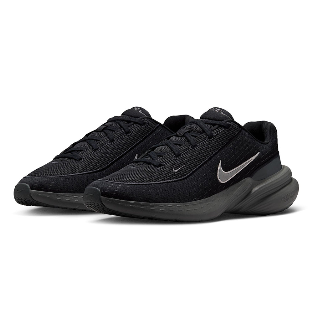 NIKE Uplift SC รองเท้าลำลองผู้ชาย Supersports Thailand