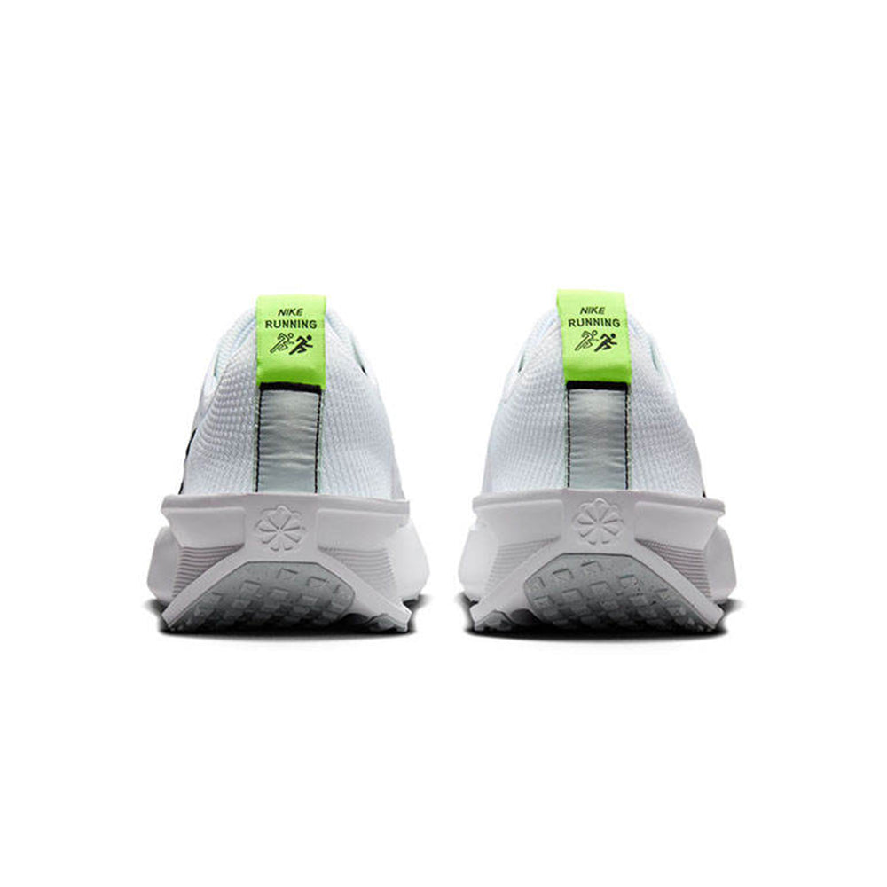 NIKE Interact Run รองเท้าวิ่งผู้ชาย