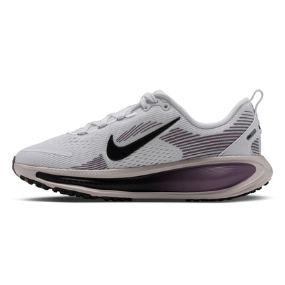 NIKE Vomero 18 Kids Running Shoes