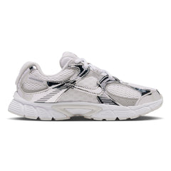 NIKE V5 RNR Kids Lifestyle Shoes