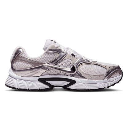 NIKE V5 RNR Men's Lifestyle Shoes - Supersports Thailand