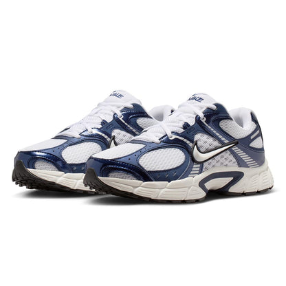 NIKE V5 RNR Men's Lifestyle Shoes - Supersports Thailand
