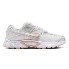 NIKE V5 RNR Women's Lifestyle Shoes - Supersports Thailand