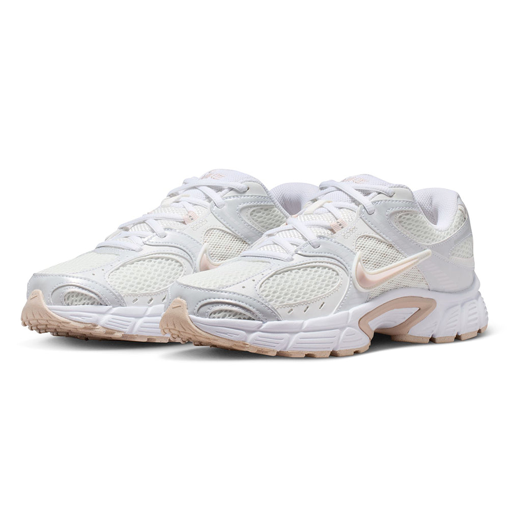 NIKE V5 RNR Women's Lifestyle Shoes - Supersports Thailand