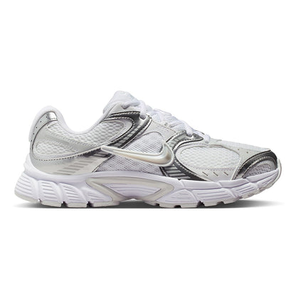 NIKE V5 RNR Women's Lifestyle Shoes - Supersports Thailand