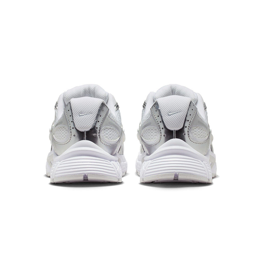 NIKE V5 RNR Women's Lifestyle Shoes - Supersports Thailand