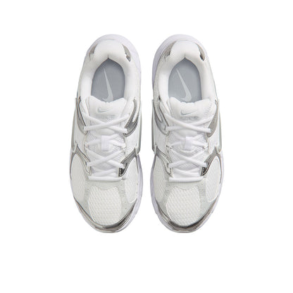 NIKE V5 RNR Women's Lifestyle Shoes - Supersports Thailand