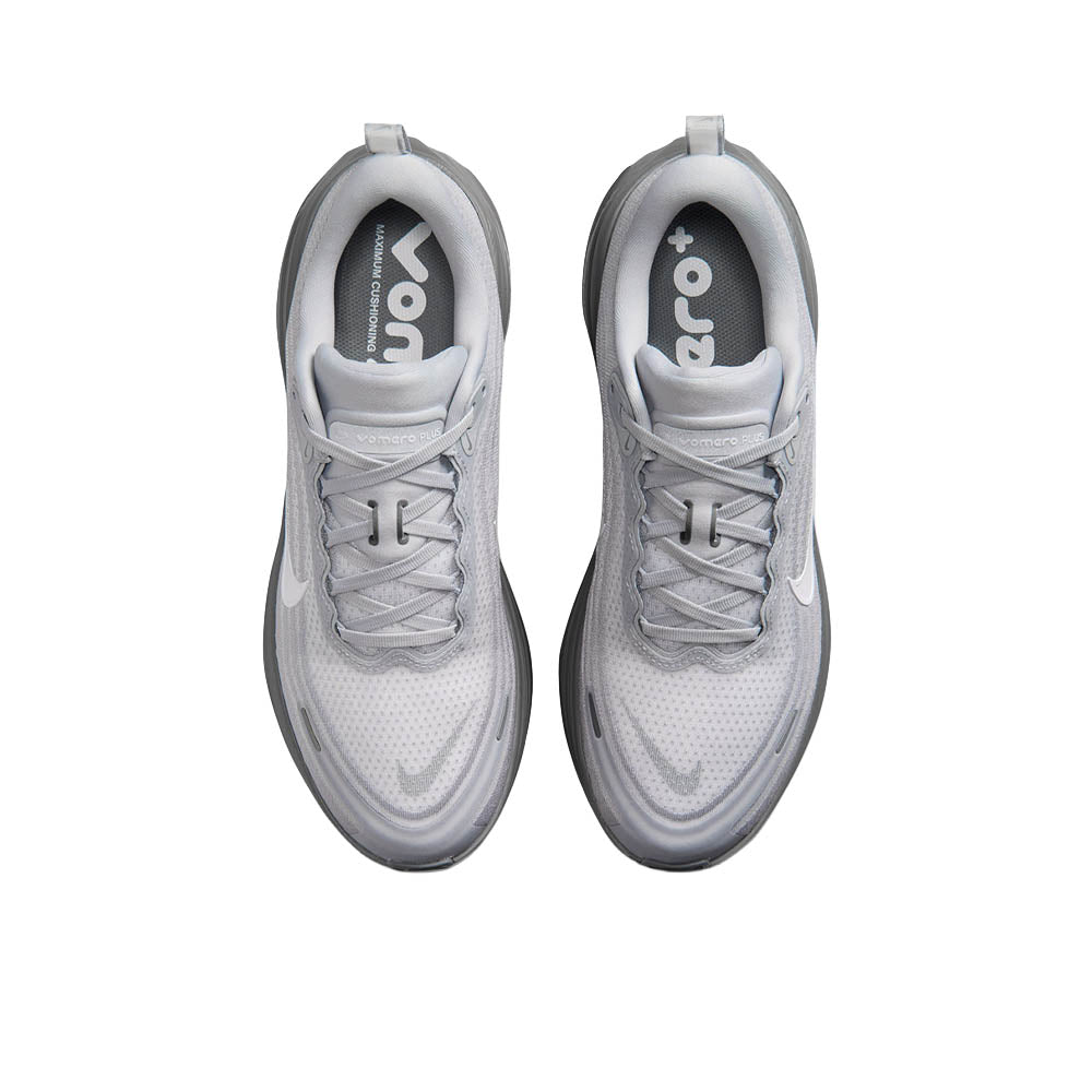 NIKE Vomero Plus รองเท้าวิ่งผู้ชาย Supersports Thailand