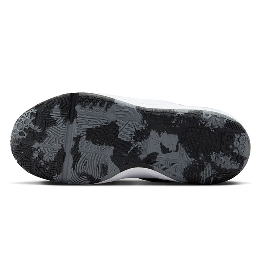 NIKE Team Hustle D 12 Kids Basketball Shoes - Supersports Thailand