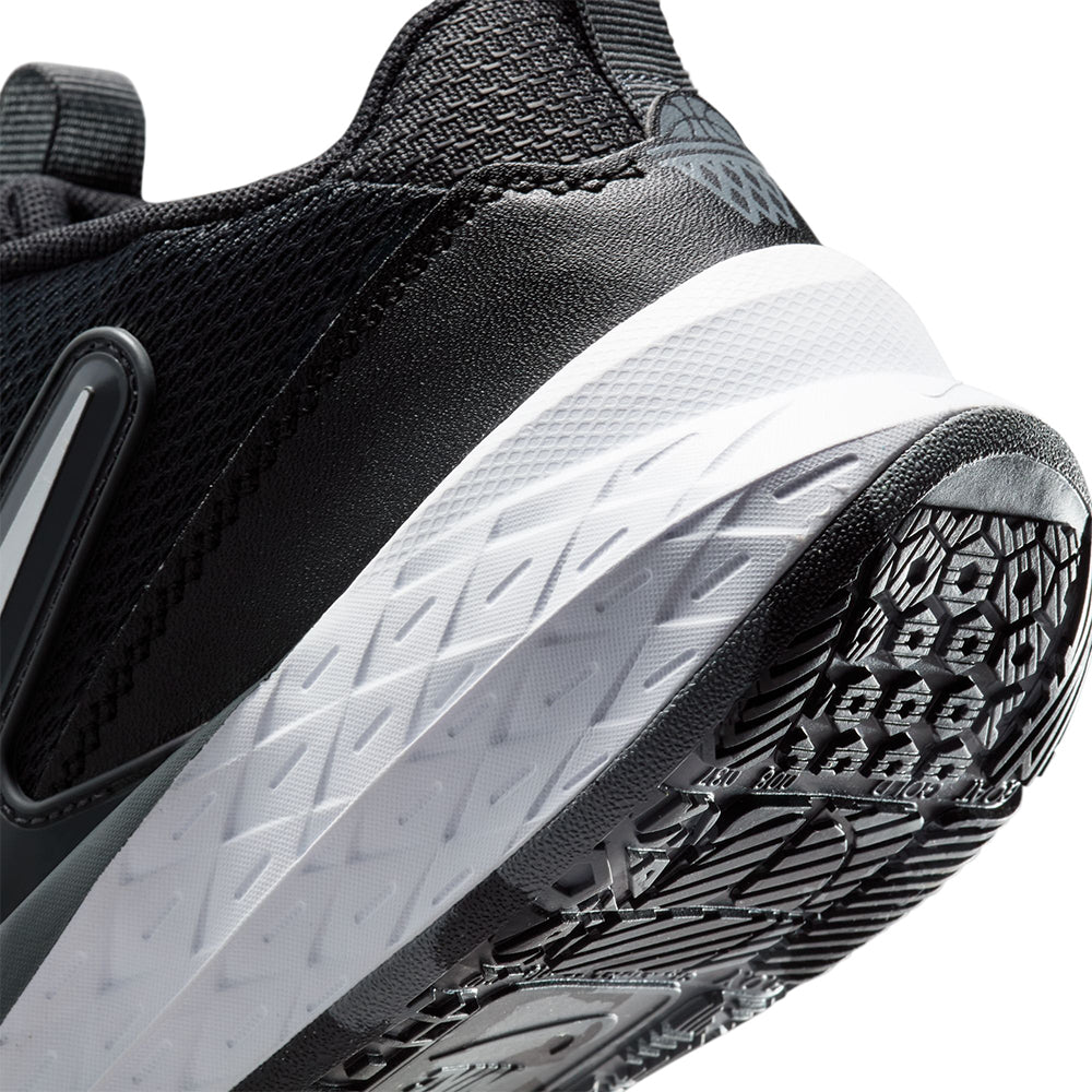 NIKE Team Hustle D 12 Kids Basketball Shoes - Supersports Thailand Supersports Thailand