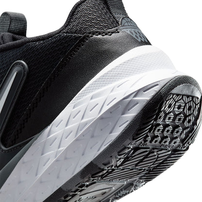 NIKE Team Hustle D 12 Kids Basketball Shoes - Supersports Thailand