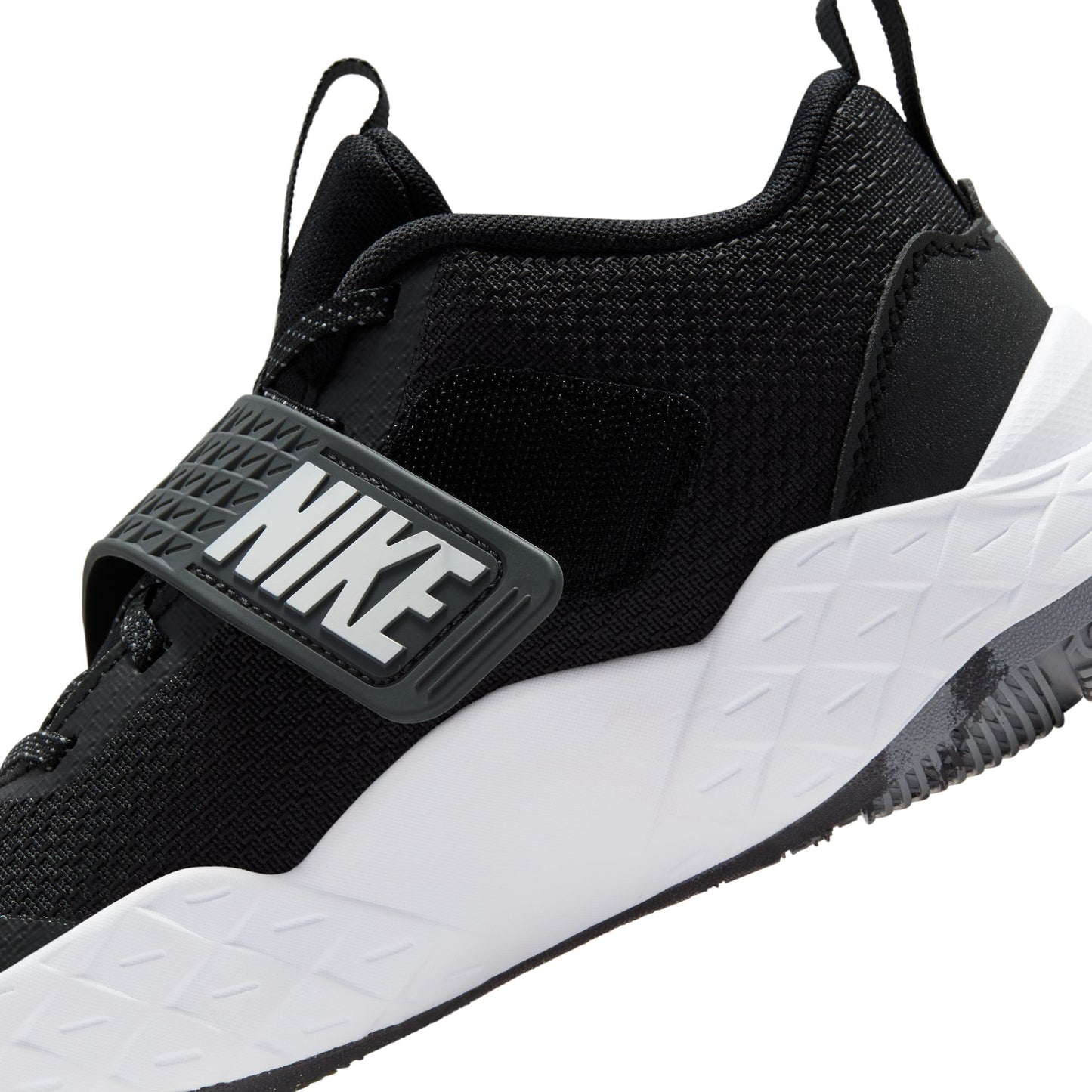 NIKE Team Hustle D 12 Kids Basketball Shoes - Supersports Thailand Supersports Thailand
