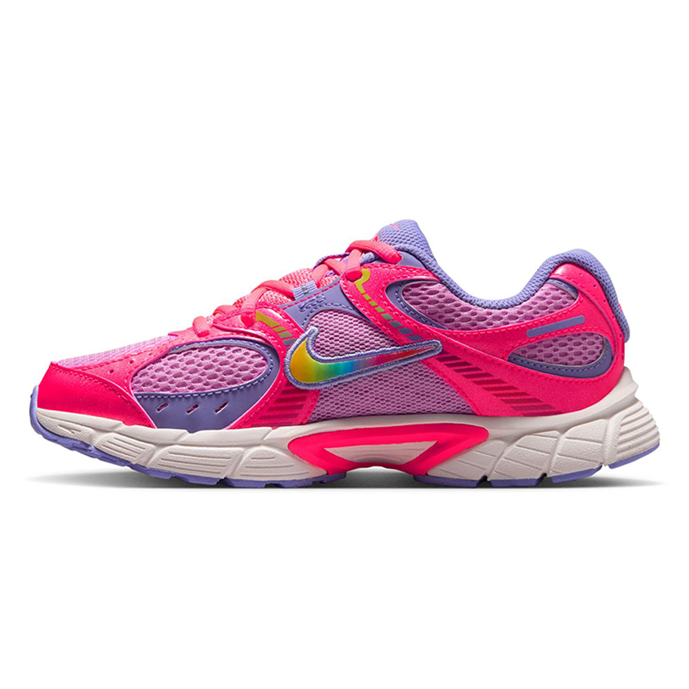 NIKE V5 RNR Kids Lifestyle Shoes - Supersports Thailand Supersports Thailand