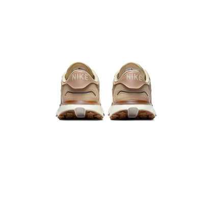 NIKE Phoenix Waffle Women's Lifestyle Shoes - Supersports Thailand