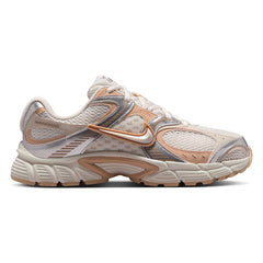 NIKE V5 RNR Women's Lifestyle Shoes