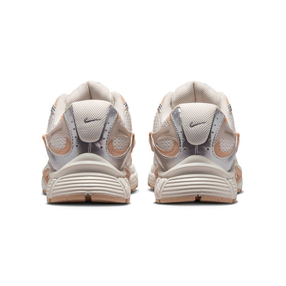 NIKE V5 RNR Women's Lifestyle Shoes
