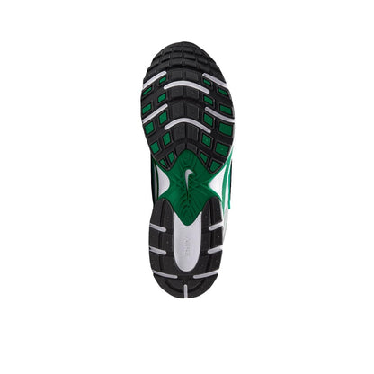 NIKE V5 RNR รองเท้าลำลองผู้ชาย