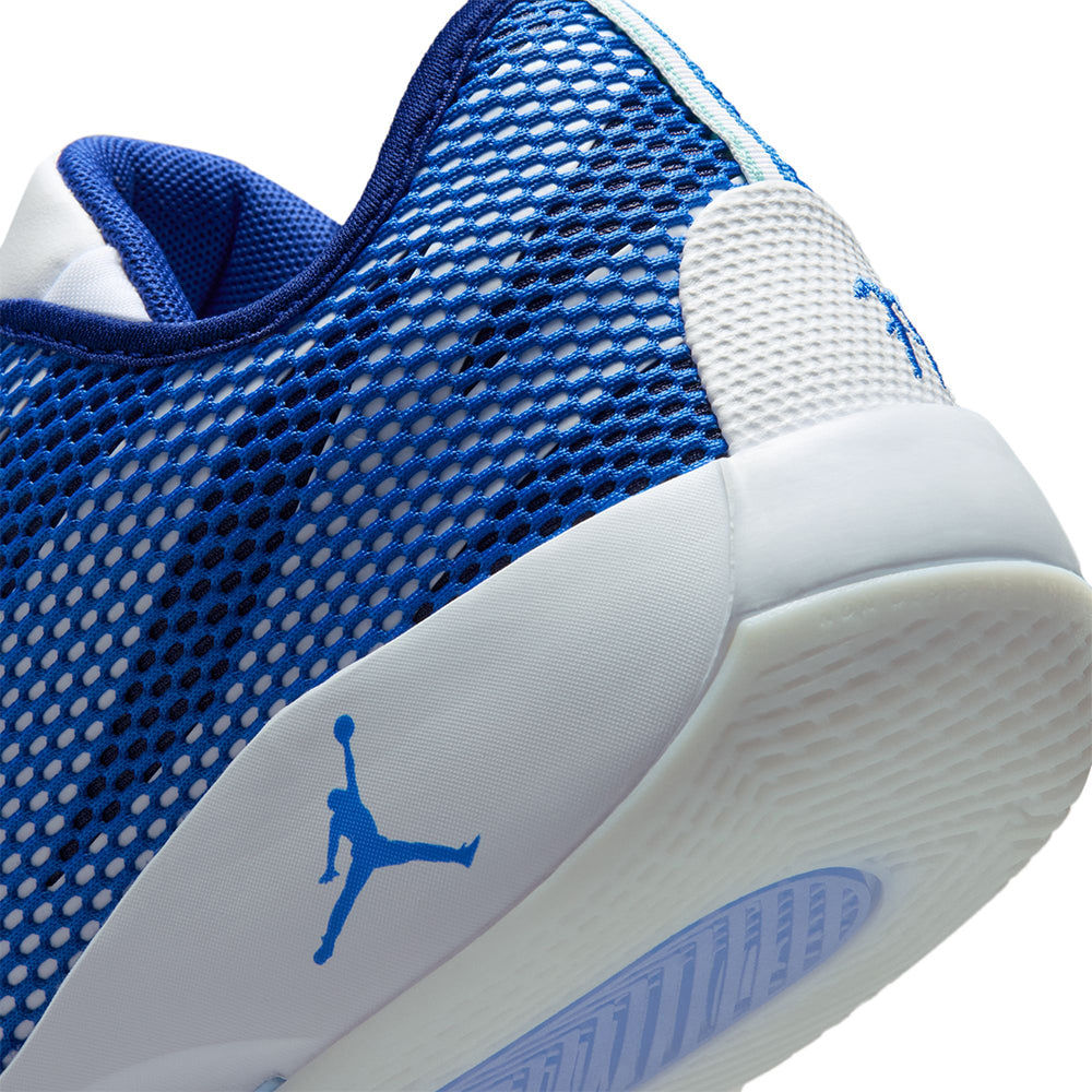NIKE Luka 77 'Big Ticket' PF Men's Basketball Shoes - Supersports Thailand Supersports Thailand