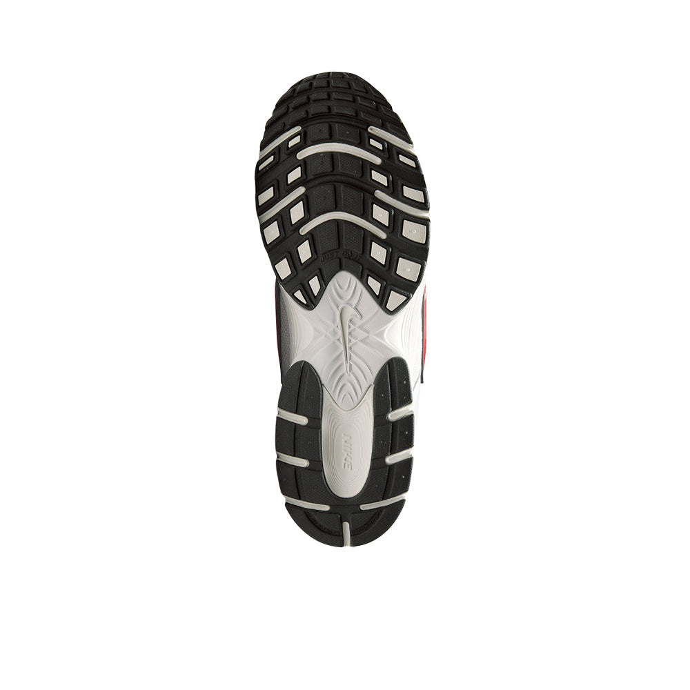 NIKE V5 RNR รองเท้าลำลองผู้ชาย